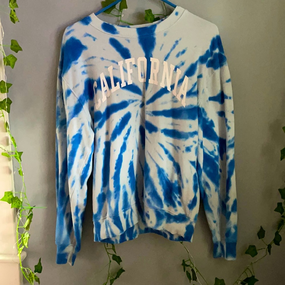 Forever 21 Tye Dye sweatshirt